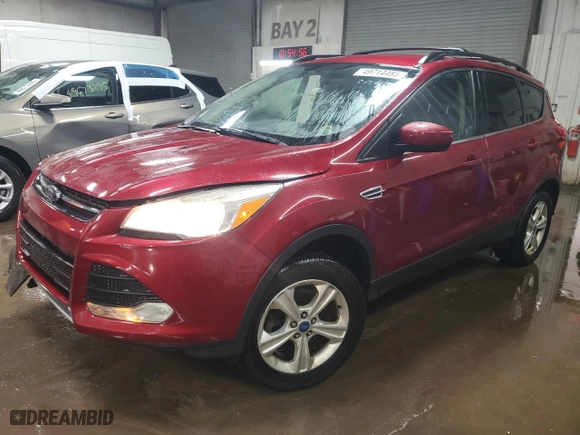 2013 Ford Escape SE with VIN 1FMCU0G97DUC22938, listed as a Copart auction lot 49714485 with 146,701 mi miles and Salvage Title. Bid and sale history available at carsss.com. Image 1.