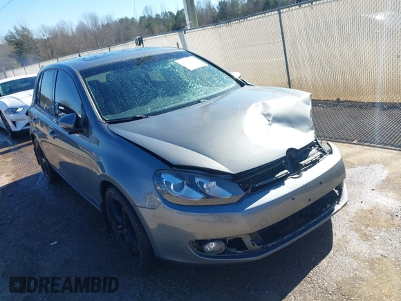 2013 Volkswagen Golf TDI z VIN WVWDM7AJ0DW137139, wystawiony jako IAAI lot #41390911 z przebiegiem 88 693 mil mil oraz . Historia ofert i sprzedaży dostępna na DreamBid. Obrazek 18.