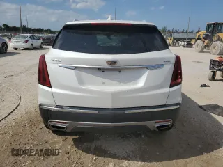 2021 Cadillac XT5 FWD Premium Luxury z VIN 1GYKNCRS7MZ115531, wystawiony jako Copart lot #53611095 z przebiegiem 34 931 mil mil oraz Szkoda całkowita • Salvage title. Historia ofert i sprzedaży dostępna na DreamBid. Obrazek 6.