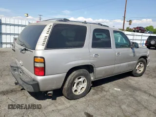 2006 Chevrolet Tahoe LS with VIN 1GNEC13V56R168187, listed as a Copart auction lot 74636314 with 207,634 mi miles and Salvage Title. Bid and sale history available at carsss.com. Image 3.