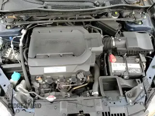 2017 Honda Accord Touring with VIN 1HGCT2B01HA001159, listed as a Copart auction lot 57768805 with 110,982 mi miles and Salvage title. Bid and sale history available at DreamBid. Image 13.