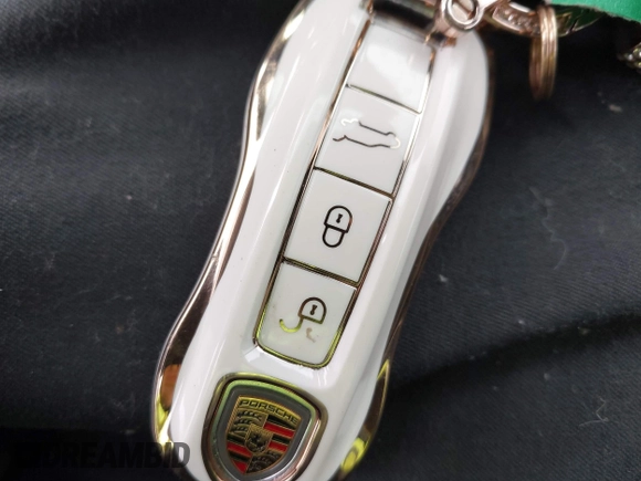 2019 Porsche Panamera с VIN WP0AA2A72KL102345, выставлен на аукционе IAAI как лот 42011097 с пробегом 55 712 миль миль и . История ставок и продаж доступна на DreamBid. Изображение 11.