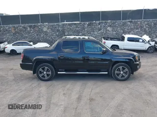 2013 Honda Ridgeline Sport z VIN 5FPYK1F74DB011010, wystawiony jako IAAI lot #42185036 z przebiegiem 80 438 mil mil oraz . Historia ofert i sprzedaży dostępna na DreamBid. Obrazek 13.