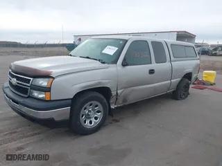2006 Chevrolet Silverado 1500 LS with VIN 1GCEC19V86Z146071, listed as a IAAI auction lot 41853522 with 118,855 mi miles. Bid and sale history available at carsss.com. Image 17.