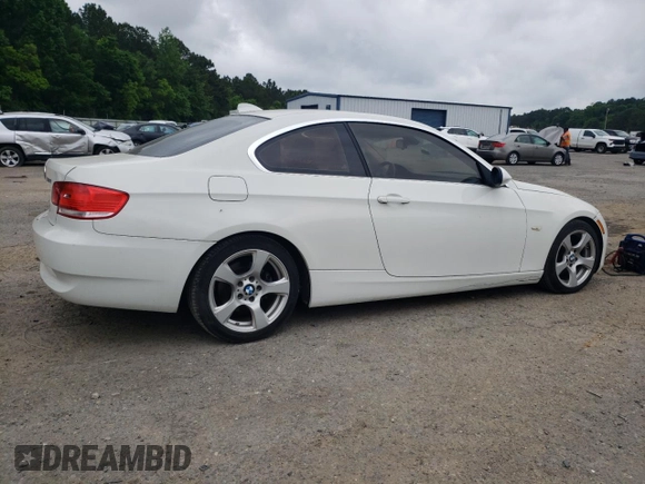 2009 BMW 3 Series 328i with VIN WBAWV13509P122108, listed as a Copart auction lot 55055875 with 136,947 mi miles and Salvage title. Bid and sale history available at DreamBid. Image 3.