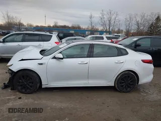 2018 Kia Optima LX with VIN 5XXGT4L31JG241732, listed as a IAAI auction lot 41943174 with 68,327 mi miles. Bid and sale history available at carsss.com. Image 15.