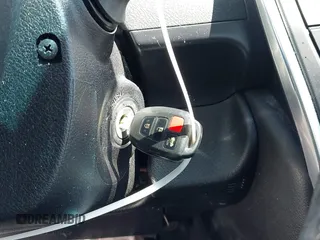 2017 Toyota Camry XLE z VIN 4T1BF1FK6HU411103, wystawiony jako IAAI lot #42233170 z przebiegiem 125 740 mil mil oraz . Historia ofert i sprzedaży dostępna na DreamBid. Obrazek 11.