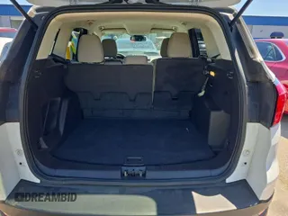 2019 Ford Escape SE with VIN 1FMCU0GD7KUB65142, listed as a IAAI auction lot 42090332 with 49,256 mi miles. Bid and sale history available at carsss.com. Image 1.