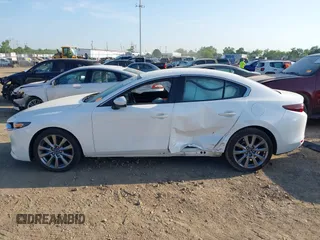 2020 Mazda 3 Select with VIN 3MZBPACL8LM135483, listed as a IAAI auction lot 42568802 with 40,466 mi miles and . Bid and sale history available at DreamBid. Image 15.