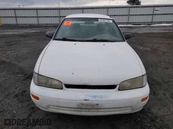 1996 Geo Prizm z VIN 1Y1SK5266TZ039172, wystawiony jako Copart lot #47487795 z przebiegiem 358 307 mil mil oraz Tytuł czysty. Historia ofert i sprzedaży dostępna na DreamBid. Obrazek 5.