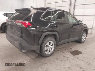 2021 Toyota RAV4 LE with VIN 2T3G1RFV6MC171289, listed as a IAAI auction lot 41380459 with 42,220 mi miles. Bid and sale history available at carsss.com. Image 4.