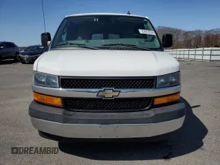 2020 Chevrolet Express Passenger LT with VIN 1GAZGPFG8L1176429, listed as a Copart auction lot 50260385 with 91,431 mi miles and Clean title. Bid and sale history available at DreamBid. Image 5.