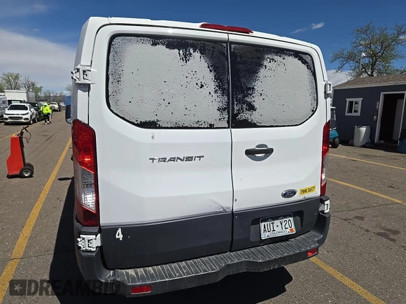 2015 Ford Transit Cargo with VIN 1FTNR1ZM9FKA47032, listed as a IAAI auction lot 42302028 with 127,215 mi miles and . Bid and sale history available at DreamBid. Image 25.