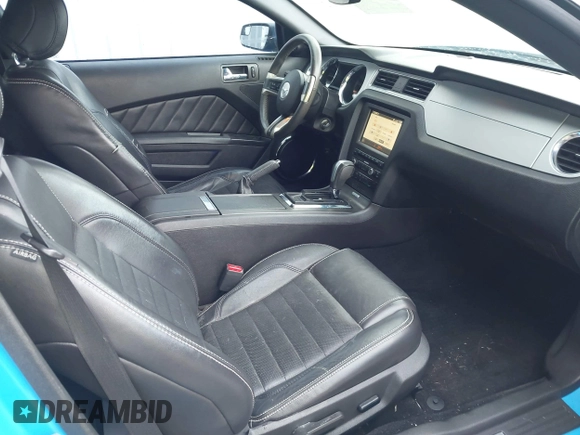 2013 Ford Mustang V6 with VIN 1ZVBP8AMXD5277474, listed as a IAAI auction lot 42576562 with 69,506 mi miles and . Bid and sale history available at DreamBid. Image 5.