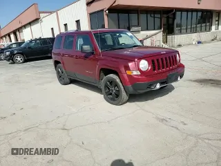 2012 Jeep Patriot Latitude with VIN 1C4NJRFB5CD696416, listed as a Copart auction lot 49628515 with 142,790 mi miles and Salvage Title. Bid and sale history available at carsss.com. Image 12.
