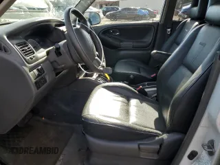2002 Suzuki XL7 Standard z VIN JS3TX92V324118918, wystawiony jako Copart lot #83589184 z przebiegiem 203 827 mil mil oraz Szkoda całkowita • Salvage title. Historia ofert i sprzedaży dostępna na DreamBid. Obrazek 7.