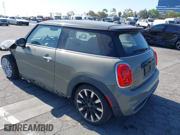 2019 MINI Hardtop Cooper S z VIN WMWXP7C51K2A50911, wystawiony jako IAAI lot #42194823 z przebiegiem 32 820 mil mil oraz . Historia ofert i sprzedaży dostępna na DreamBid. Obrazek 3.