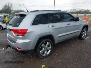 2011 Jeep Grand Cherokee Overland with VIN 1J4RS6GT9BC531830, listed as a IAAI auction lot 41960640 with 175,310 mi miles and . Bid and sale history available at DreamBid. Image 4.