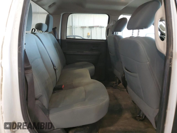 2013 Ram 2500 Tradesman z VIN 3C6TR5CT2DG605782, wystawiony jako Copart lot #56733115 z przebiegiem 275 209 mil mil oraz Szkoda całkowita • Salvage title. Historia ofert i sprzedaży dostępna na DreamBid. Obrazek 10.