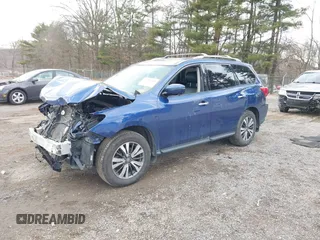 2017 Nissan Pathfinder SV with VIN 5N1DR2MM7HC676788, listed as a IAAI auction lot 41021944 with 80,009 mi miles. Bid and sale history available at carsss.com. Image 2.