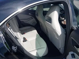 2018 Mercedes-Benz CLA 250 with VIN WDDSJ4GB3JN631517, listed as a IAAI auction lot 42503407 with 45,579 mi miles and . Bid and sale history available at DreamBid. Image 8.