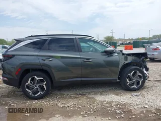 2022 Hyundai Tucson SEL Convenience with VIN KM8JFCA14NU076957, listed as a IAAI auction lot 42038770 with 20,057 mi miles and . Bid and sale history available at carsss.com. Image 14.