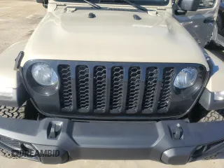 2022 Jeep Gladiator Willys with VIN 1C6HJTAG8NL170875, listed as a Copart auction lot 42949515 with 27,770 mi miles and Salvage title. Bid and sale history available at DreamBid. Image 11.