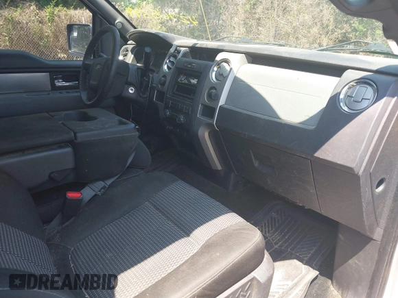 2012 Ford F-150 XL with VIN 1FTEX1EM1CFB26615, listed as a IAAI auction lot 42765399 with 261,278 mi miles and . Bid and sale history available at DreamBid. Image 5.