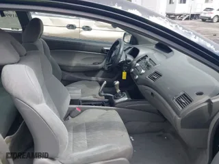 2008 Honda Civic Cpe LX with VIN 2HGFG11618H514205, listed as a IAAI auction lot 41990994 with 251,010 mi miles. Bid and sale history available at carsss.com. Image 5.