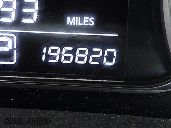 2015 Nissan Sentra SV z VIN 3N1AB7AP4FL671348, wystawiony jako IAAI lot #42503401 z przebiegiem 196 820 mil mil oraz . Historia ofert i sprzedaży dostępna na DreamBid. Obrazek 7.