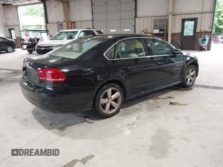 2013 Volkswagen Passat SE с VIN 1VWBH7A35DC134295, выставлен на аукционе IAAI как лот 42358750 с пробегом 144 732 миль миль и . История ставок и продаж доступна на DreamBid. Изображение 4.