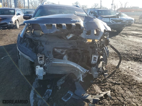 2019 Jeep Cherokee Latitude Plus with VIN 1C4PJMLB5KD212047, listed as a Copart auction lot 46684085 with 118,001 mi miles and Salvage Title. Bid and sale history available at carsss.com. Image 5.