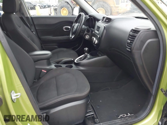 2016 Kia Soul with VIN KNDJN2A23G7872336, listed as a IAAI auction lot 41757220 with 84,726 mi miles. Bid and sale history available at carsss.com. Image 5.