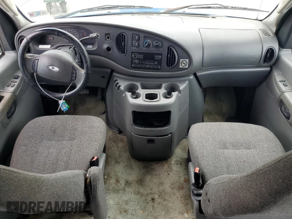 2003 Ford Econoline Cargo with VIN 1FDNS24L63HB98083, listed as a Copart auction lot 65953715 with 121,326 mi miles and Salvage title. Bid and sale history available at DreamBid. Image 8.