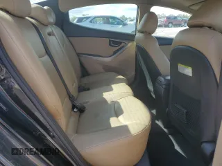 2013 Hyundai Elantra Limited z VIN 5NPDH4AE8DH415992, wystawiony jako Copart lot #52939315 z przebiegiem 151 554 mil mil oraz Szkoda całkowita • Salvage title. Historia ofert i sprzedaży dostępna na DreamBid. Obrazek 10.