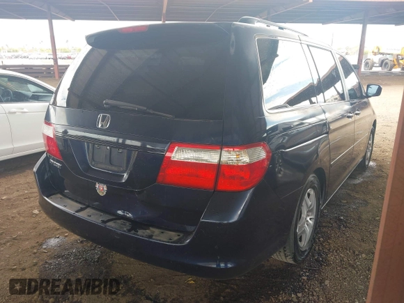 2006 Honda Odyssey EX-L with VIN 5FNRL38666B063025, listed as a IAAI auction lot 41903788 with 145,141 mi miles. Bid and sale history available at carsss.com. Image 4.