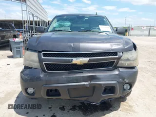 2011 Chevrolet Tahoe LT with VIN 1GNSCBE04BR205993, listed as a IAAI auction lot 42481654 with 272,265 mi miles and . Bid and sale history available at DreamBid. Image 12.