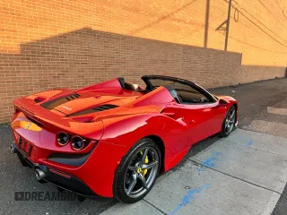 2021 Ferrari F8 с VIN ZFF93LMA2M0264413, выставлен на аукционе Copart как лот 54799515 с пробегом 1 205 миль миль и Списание • Salvage title. История ставок и продаж доступна на DreamBid. Изображение 14.