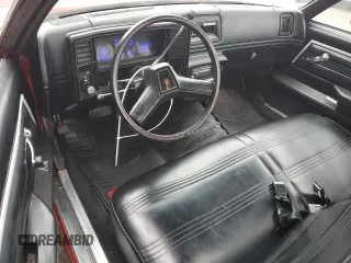 1978 Chevrolet El Camino z VIN 1W80U8Z410756, wystawiony jako Copart lot #76082714 z przebiegiem 1153 mil mil oraz Czysty tytuł • Clean title. Historia ofert i sprzedaży dostępna na DreamBid. Obrazek 8.