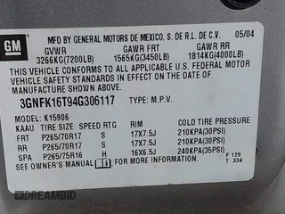 2004 Chevrolet Suburban Z71 with VIN 3GNFK16T94G306117, listed as a IAAI auction lot 41802606 with 172,269 mi miles. Bid and sale history available at carsss.com. Image 9.