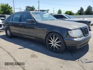 1997 Mercedes-Benz S 320/430/500 z VIN WDBGA51G9VA363272, wystawiony jako Copart lot #56468085 z przebiegiem 153 951 mil mil oraz Tytuł czysty. Historia ofert i sprzedaży dostępna na DreamBid. Obrazek 4.