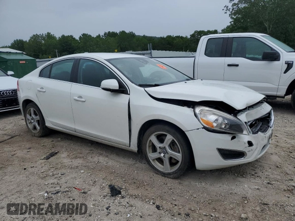2013 Volvo S60 T5 Premier with VIN YV1612FS7D1219169, listed as a Copart auction lot 62409405 with 107,736 mi miles and Clean title. Bid and sale history available at DreamBid. Image 4.
