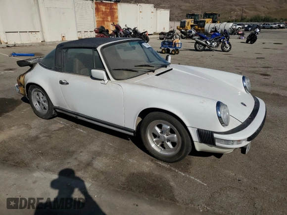 1978 Porsche 911 with VIN 9118212465, listed as a Copart auction lot 71319494 with 190,330 mi miles and Salvage title. Bid and sale history available at DreamBid. Image 4.