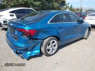 2023 Audi A3 Premium z VIN WAUAUDGY1PA084908, wystawiony jako IAAI lot #42048782 z przebiegiem 28 860 mil mil oraz . Historia ofert i sprzedaży dostępna na DreamBid. Obrazek 4.