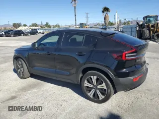 2023 Volvo C40 Recharge Pure Electric Plus with VIN YV4ED3GL3P2030651, listed as a Copart auction lot 89013105 with 0 mi miles and Salvage Title. Bid and sale history available at carsss.com. Image 2.