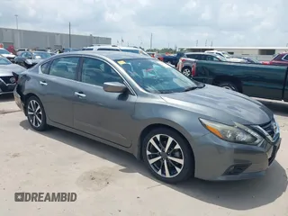 2016 Nissan Altima SR with VIN 1N4AL3APXGC227638, listed as a IAAI auction lot 42079982 with 167,303 mi miles and . Bid and sale history available at carsss.com. Image 1.