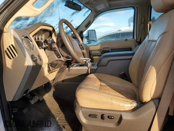 2011 Ford F-350 XL z VIN 1FT8W3BT0BEA50915, wystawiony jako Copart lot #41665505 z przebiegiem 246 138 mil mil oraz Czysty tytuł • Clean title. Historia ofert i sprzedaży dostępna na DreamBid. Obrazek 7.