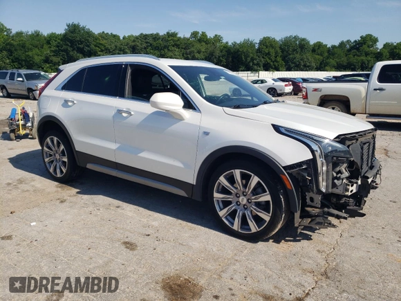 2020 Cadillac XT4 FWD Premium Luxury with VIN 1GYFZCR4XLF101193, listed as a Copart auction lot 59968145 with 135,218 mi miles and Salvage title. Bid and sale history available at DreamBid. Image 4.