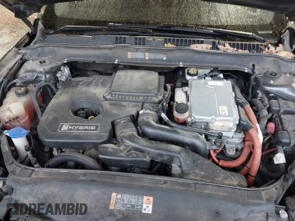 2015 Ford Fusion SE Hybrid with VIN 3FA6P0LU6FR248904, listed as a IAAI auction lot 41556607 with 224,799 mi miles. Bid and sale history available at carsss.com. Image 10.