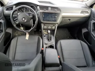 2019 Volkswagen Tiguan SE with VIN 3VV2B7AXXKM107923, listed as a Copart auction lot 49418395 with 106,833 mi miles and Salvage Title. Bid and sale history available at DreamBid. Image 8.